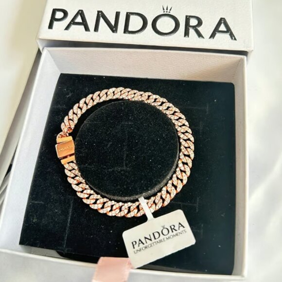 Pandora timeless bracelet 7.9in Rose Gold - Picture 2 of 5